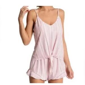 Secret Treasures Womans Knotted Pink Pajama Set XL